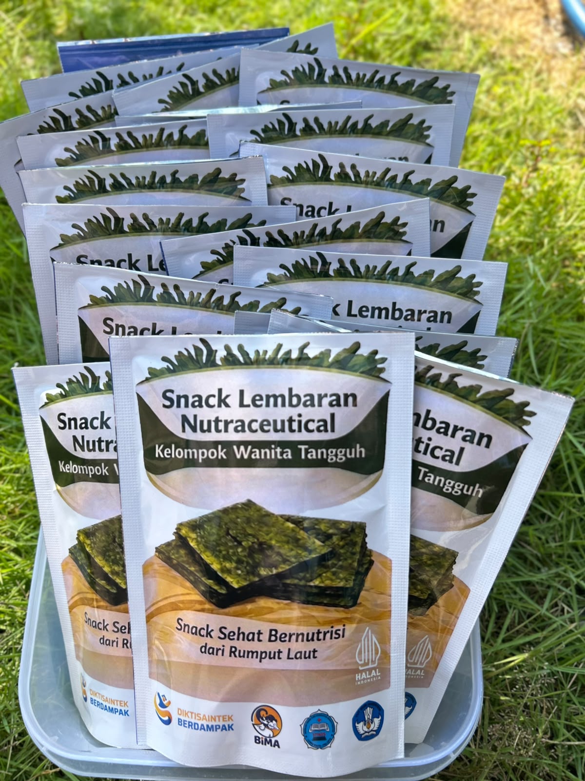 Produk lembaran nori hasil olahan warga Desa Tampinna